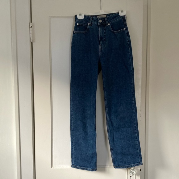 Everlane Curvy Way-High Jean - Picture 2 of 4